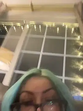 LittleMissEeve's cam snapshot