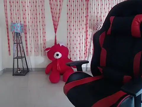 Gaur_baby69 live sex cam