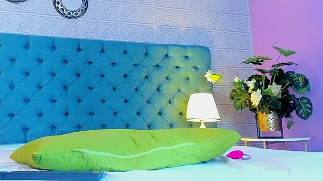 LexiCriimson's cam snapshot