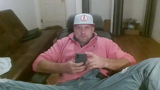 poundyouout69's cam snapshot