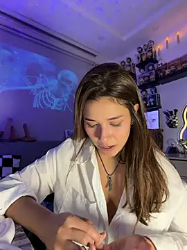 crystal_bunny7's cam snapshot