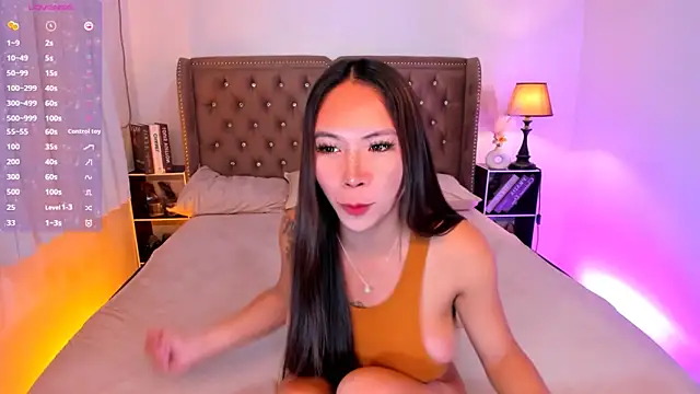 Lady_Riley's cam snapshot