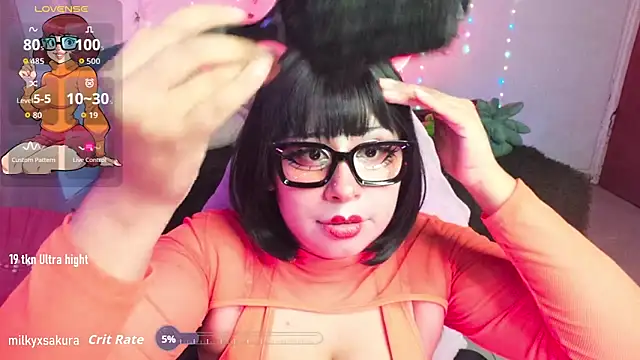 MilkyXSakura live sex cam