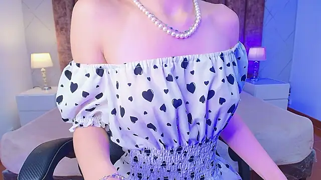 Sweet_1Angel's cam snapshot