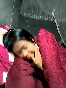 Lynly_k2's cam snapshot