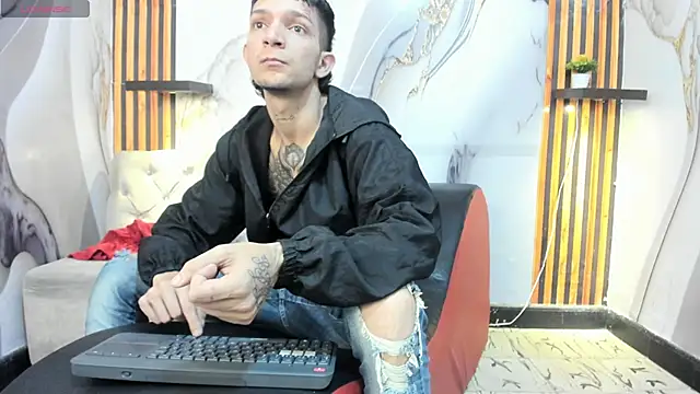 Straight_Guy22 live sex cam