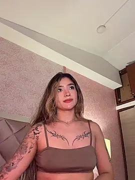 Arianavillada's cam snapshot