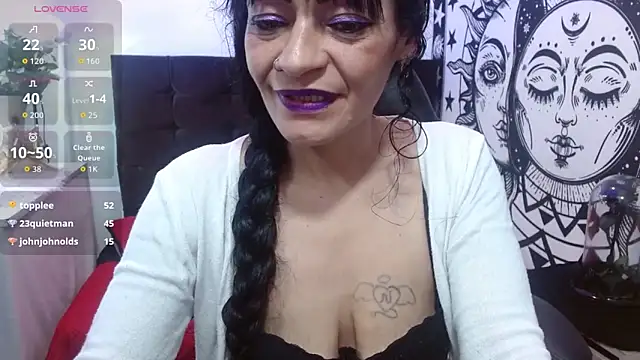 AlexandraJones_'s cam snapshot