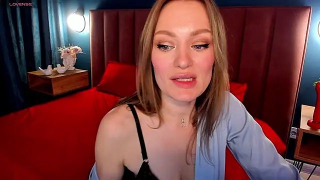 EvelynPoole's cam snapshot