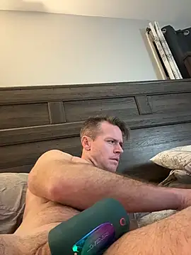 DILFiGuess1's cam snapshot