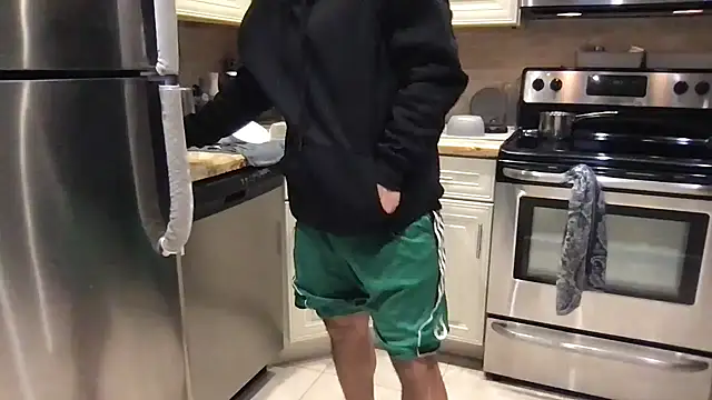 BigGuyMuscle's cam snapshot