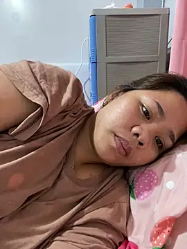 _BellaHotty_'s cam snapshot