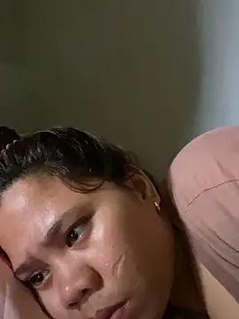 _BellaHotty_'s cam snapshot