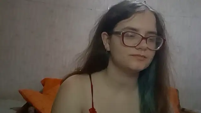 Miyabeee's cam snapshot