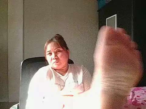 fixylady's cam snapshot