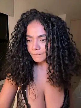 Curlyierr's cam snapshot