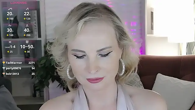 Sandra_Kind's cam snapshot