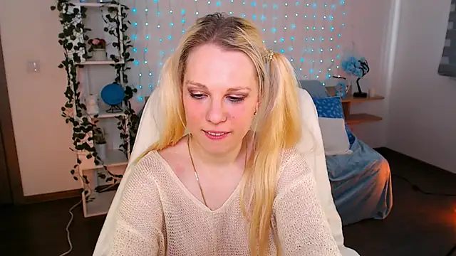 Betty_Vega's cam snapshot