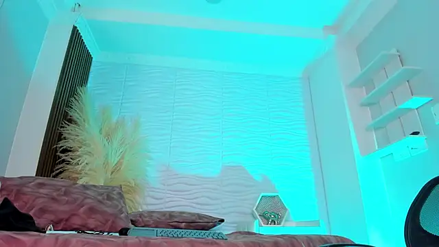 CamileHolmes's cam snapshot