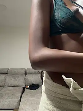 Nayah_Dussa1's cam snapshot