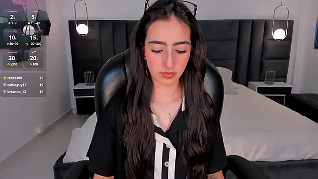 LarisaSmirnov's cam snapshot