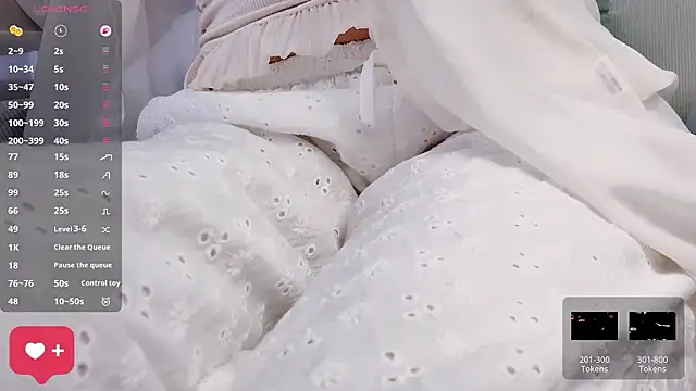 peachy_kiss's cam snapshot