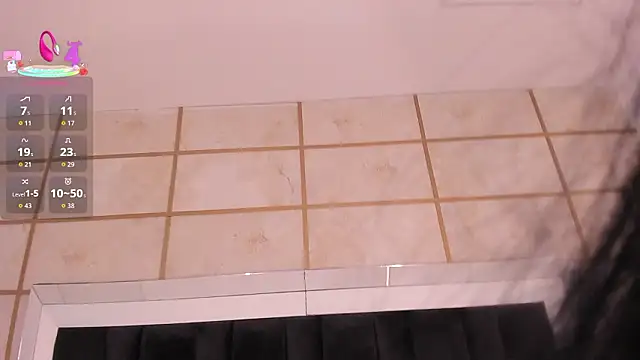 RoxyLior's cam snapshot