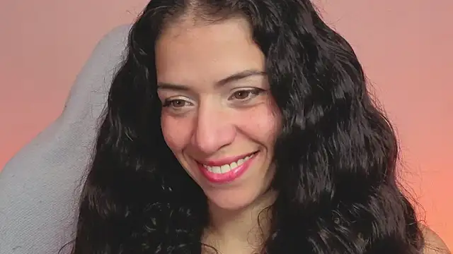 daniela_rivasthl's cam snapshot