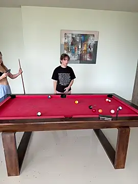 Nura_n_Sarah's cam snapshot