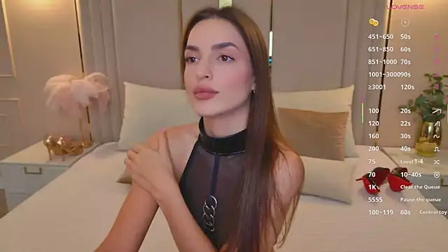 BellaHalles live sex cam