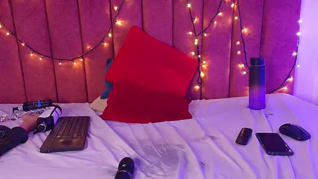 RominaaReyes's cam snapshot