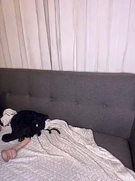 cristal__violetaa's cam snapshot