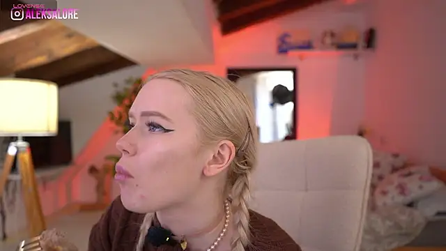 LexieLoree's cam snapshot