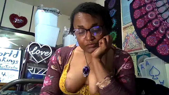 GardeniaFields's cam snapshot