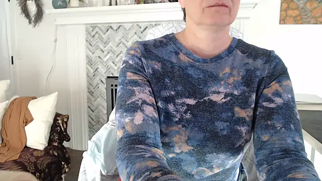 AuroraWillows's cam snapshot