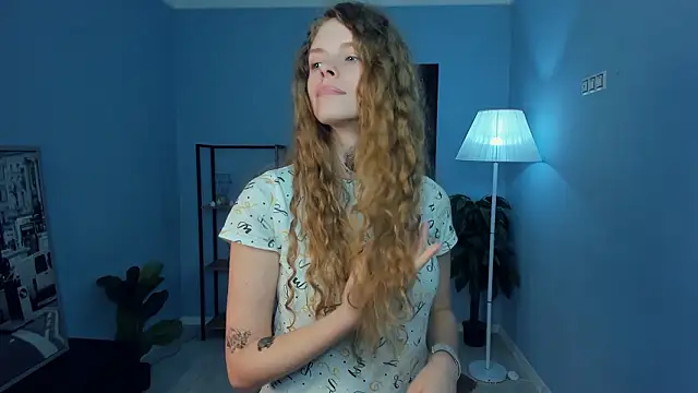 RayaNenlia's cam snapshot