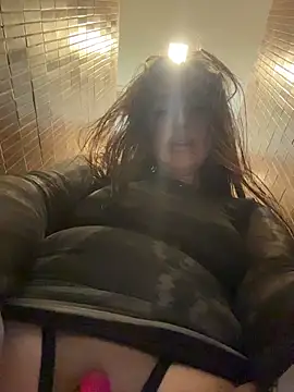 KiraSunshine's cam snapshot