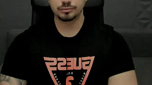 TonyWilcox live sex cam