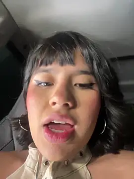 Prissi_rivas's cam snapshot