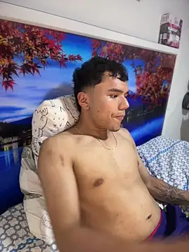 CreamKingg live sex cam