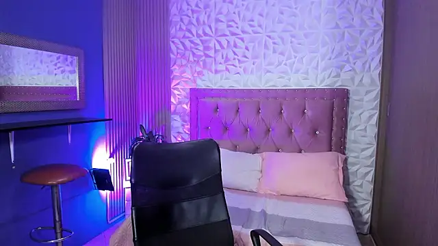 allison_mc's cam snapshot