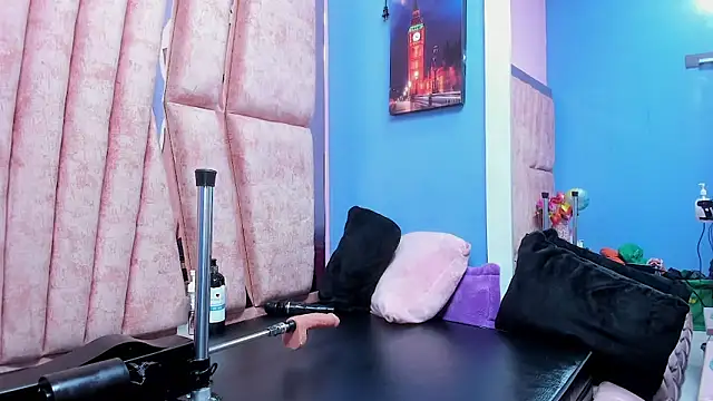 HornySkinny26's cam snapshot