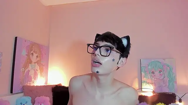 Strawberry_Kitty_ live sex cam