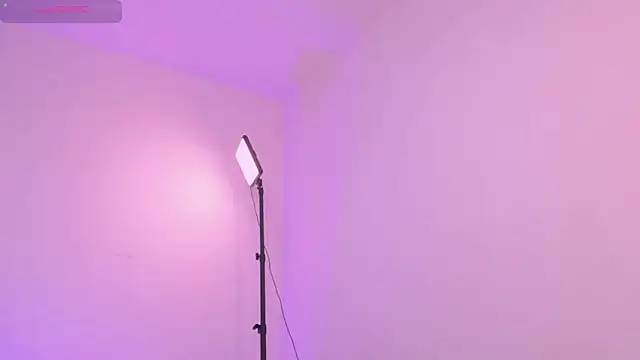 CharlottegrayX's cam snapshot