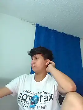 Im_Milan_Rs's cam snapshot