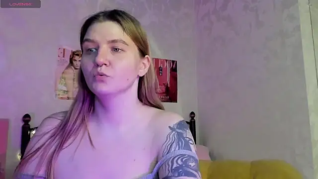 Ruby_Al1en's cam snapshot