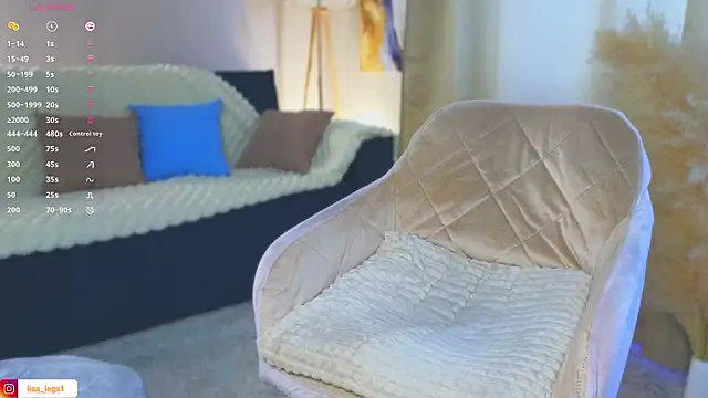 lisa_art's cam snapshot