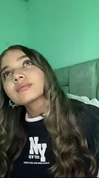 AnnyLopezzz_'s cam snapshot