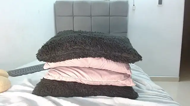 Miranda-brow's cam snapshot