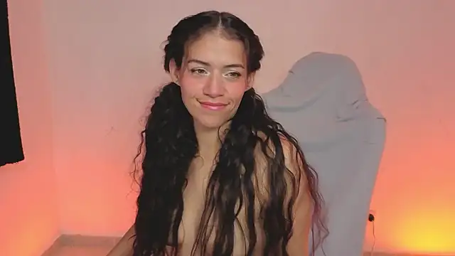 daniela_rivasthl's cam snapshot